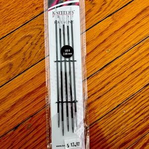 Brand new knitters pride karbonz double pointed needles US 0 (2mm)